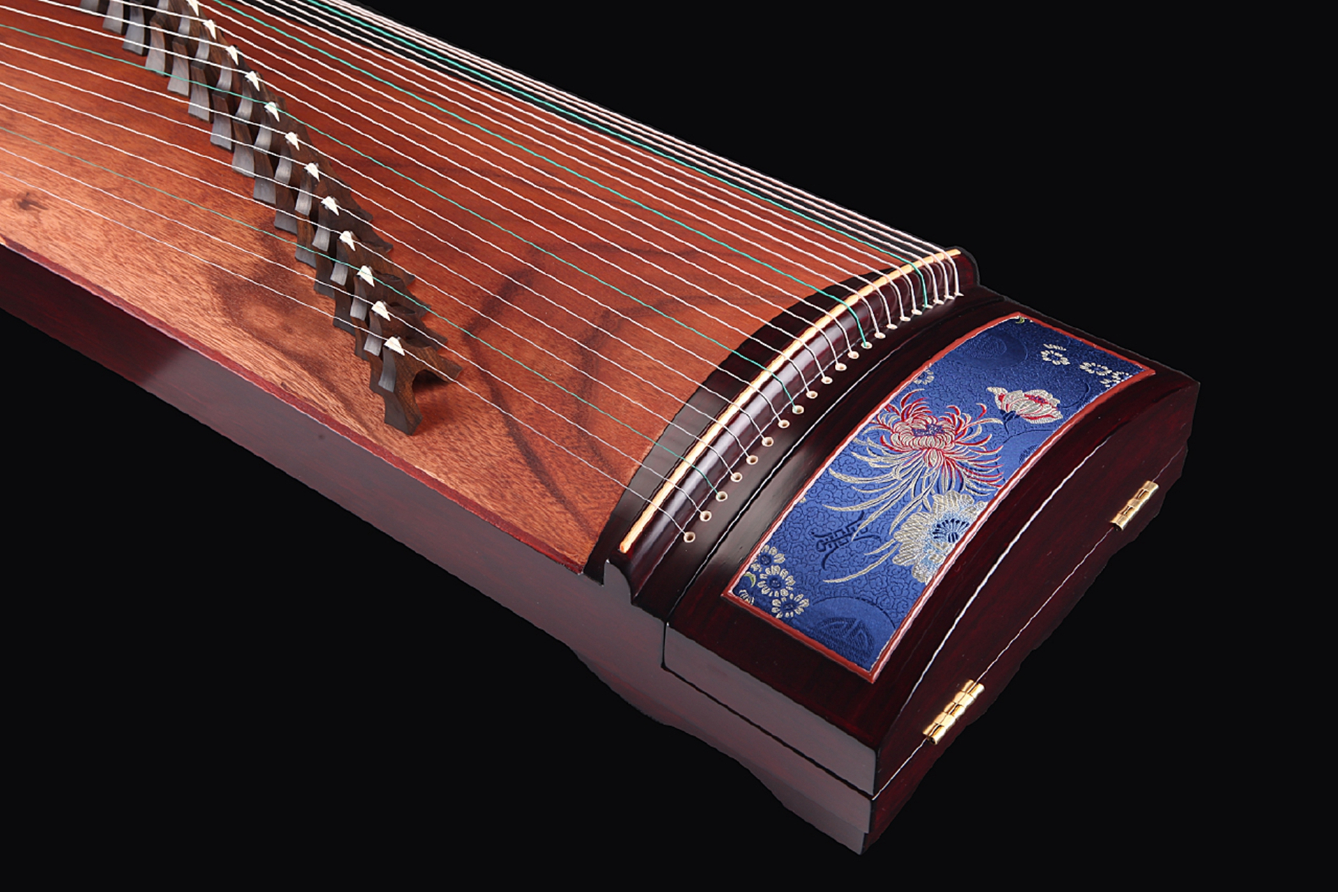 古筝局部特写桌面壁纸图片