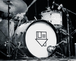 架子鼓图片壁纸